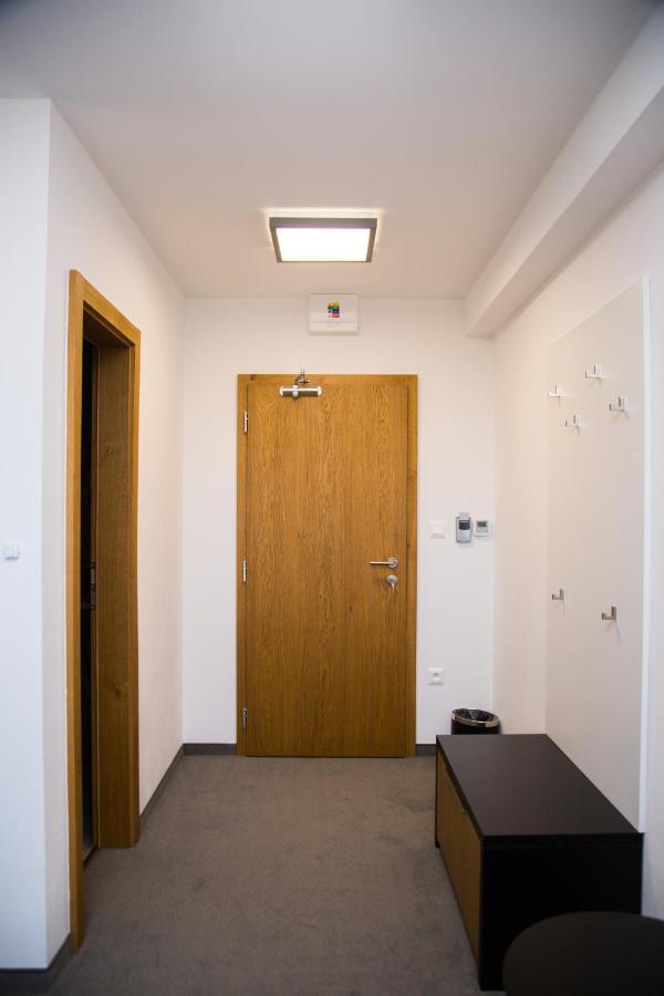 Snowland Apartmany Valca Exterior photo